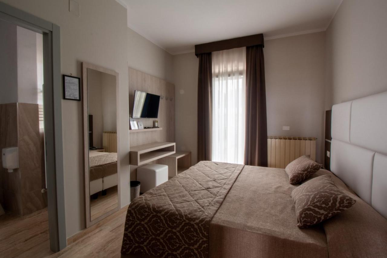 Hotel Europa Termoli Extérieur photo